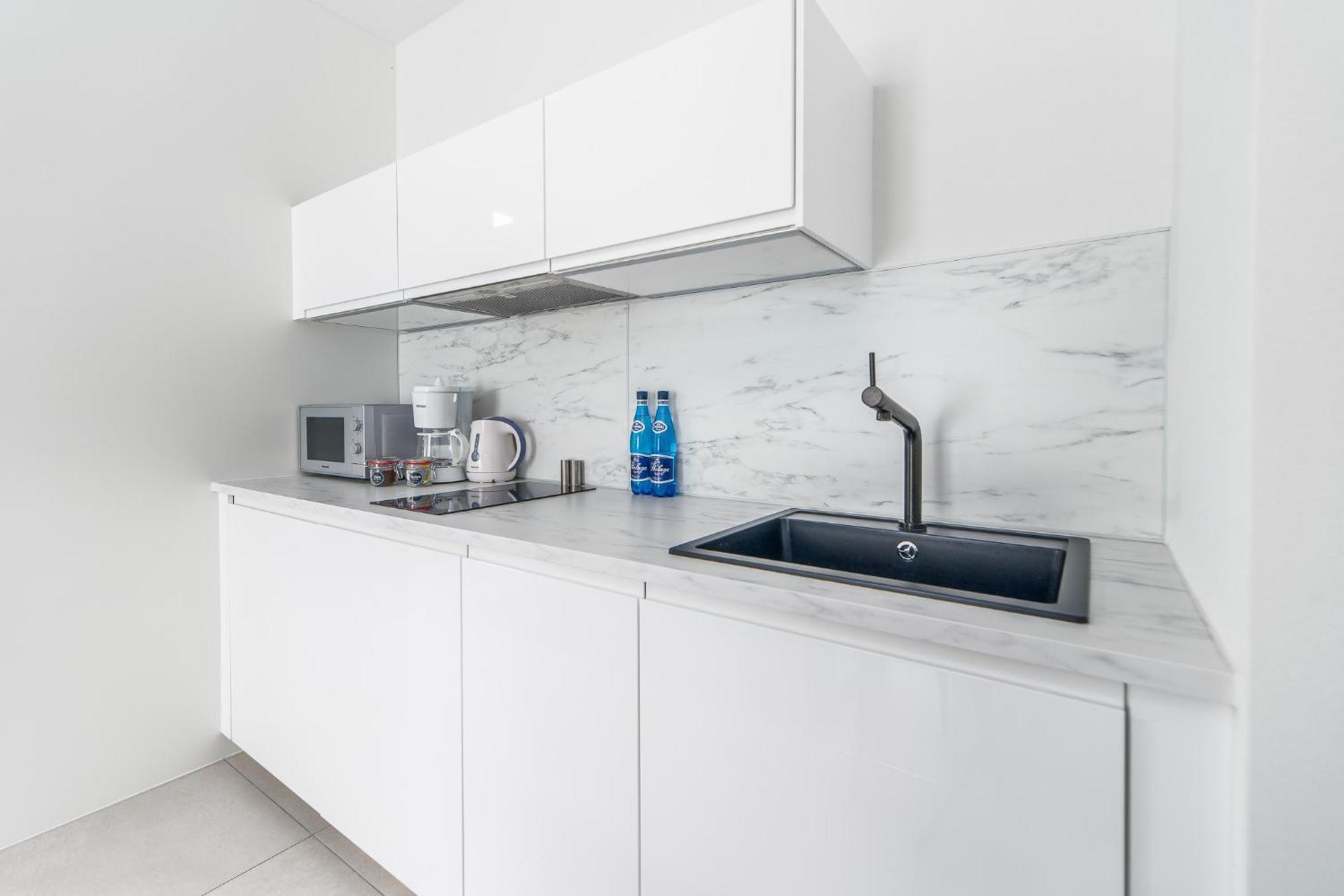 Bel Mare Lux Apartment B105 With Patio Garden By Noclegi Renters 米兹多洛杰 外观 照片
